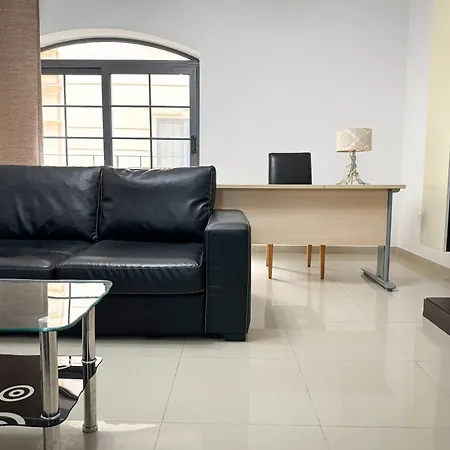 3 Bedroom - Close To Promenade Sliema