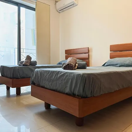 3 Bedroom - Close To Promenade Apartment *